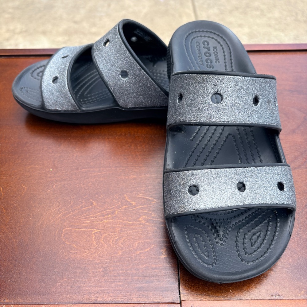 CROCS Glitter Double-Strap Slide Sandals in Metallic Silver and Black size 6